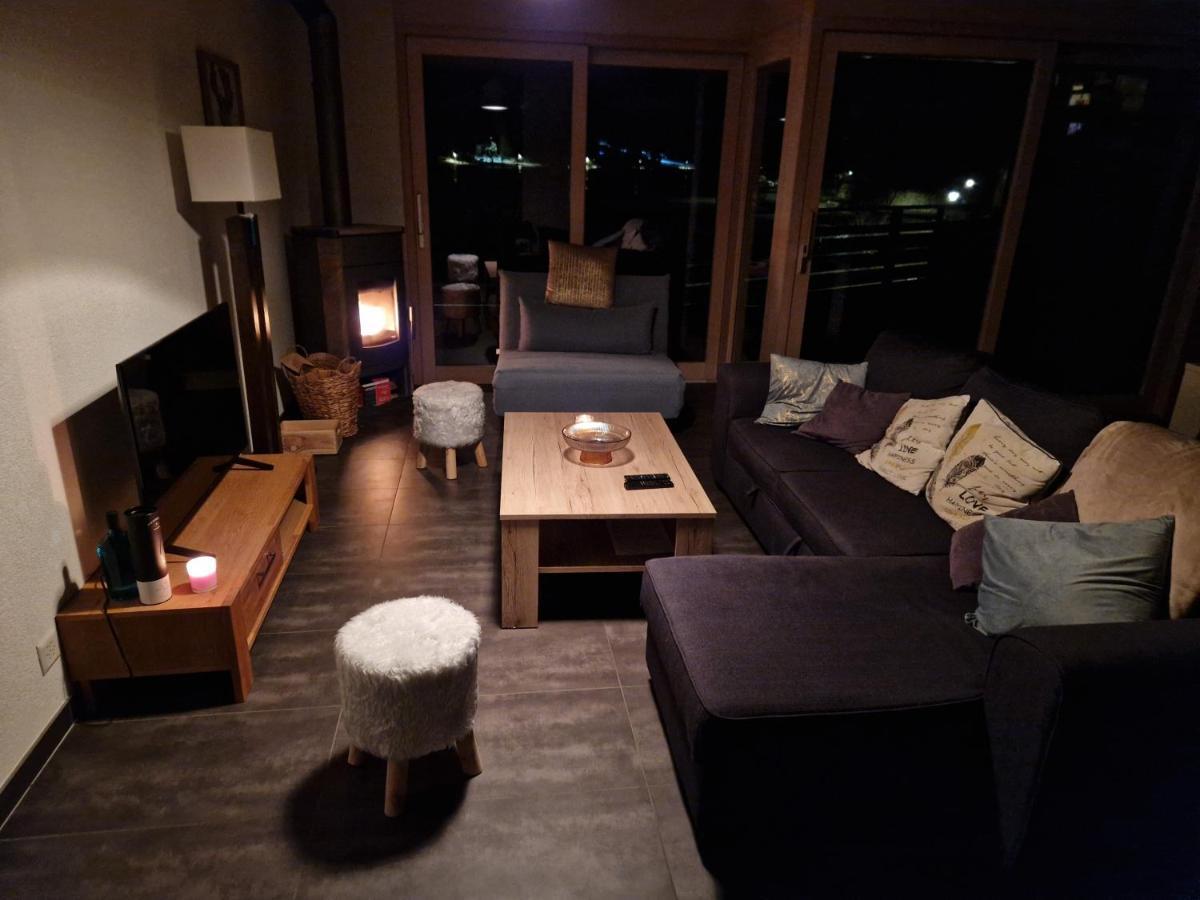 Superbe Appartement Champex-Lac Avec Piscine Et Sauna Zewnętrze zdjęcie