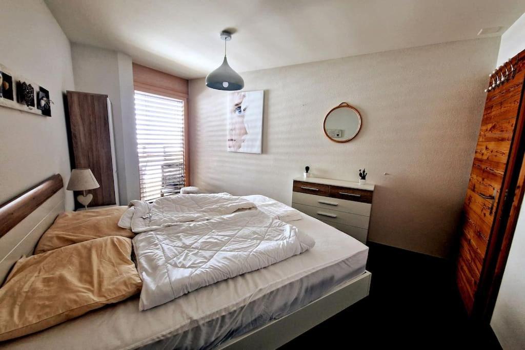 Superbe Appartement Champex-Lac Avec Piscine Et Sauna Zewnętrze zdjęcie
