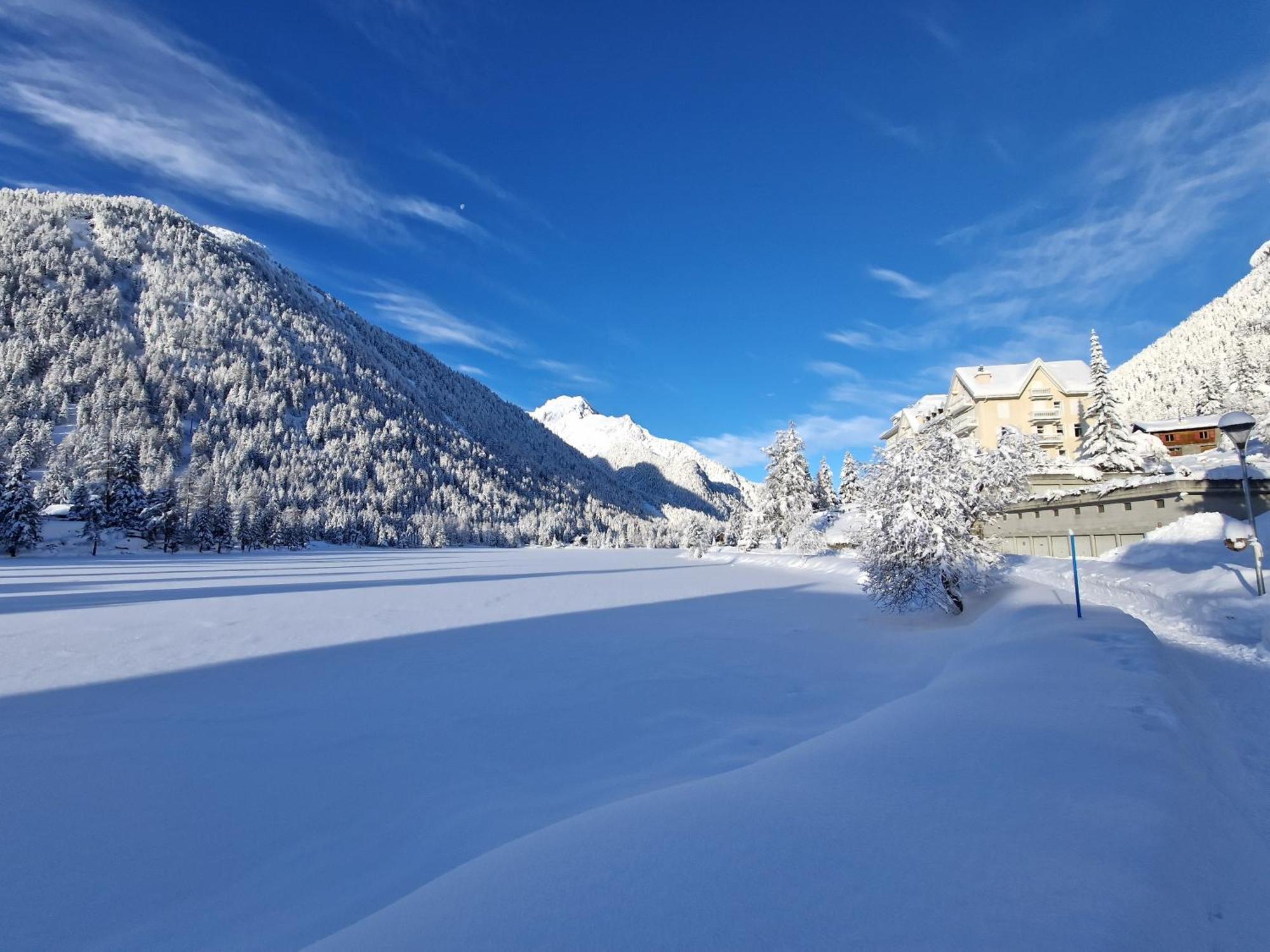 Superbe Appartement Champex-Lac Avec Piscine Et Sauna Zewnętrze zdjęcie